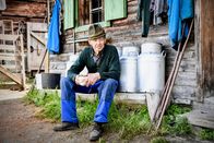 Heimatleuchten – Der 79-jährige Senner Sepp Tiefenbacher auf seiner Alm -der Polzalm - im Rattensbachtal