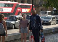 Speechless – Dylan DiMeo (Kyla Kenedy, l.); Kenneth (Cedric Yarbrough, r.)