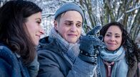 Sturm der Liebe – Vanessa (Jeannine Gaspár, r.), Max (Stefan Hartmann, M.) und Carolin (Katrin Anne Heß, l.) suchen den Ring.