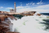Wilde Ostsee – Wahrzeichen des Archipels: der Leuchtturm von Bengtskär im Schärenmeer vor Turku an der finnischen Südküste