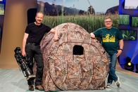 1, 2 oder 3 – Saftiges Gras und Summende Bienen: Bei „1, 2 oder 3“ wird diesmal das Thema Wiesen abgegrast. Heute ist Tierfilmer Jan Haft zu Gast im Studio und zeigt unter anderem, mit welchen Tricks er wilde Tiere ganz nah filmen kann.