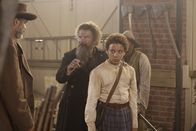 The Good Lord Bird – John Brown (Ethan Hawke, M.); Zwiebel (Joshua Caleb Johnson, r.)