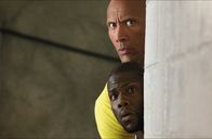 Central Intelligence – Bob (Dwayne "The Rock" Johnson, oben); Calvin (Kevin Hart, unten)