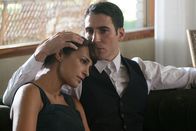 Velvet – Miguel Ángel Silvestre as Alberto Márquez (re), Paula Echevarría as Ana Ribera (li)