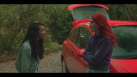 Three Blind Mice – v.li.: Lara (Lila Lasso), Abigail (May Kelly)