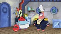 SpongeBob Schwammkopf – L-R: Mr. Krabs, Captain Scarfish