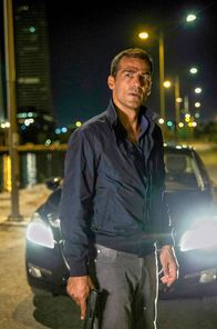 Mordkommission Istanbul – Kommissar Mehmet Özakin (Erol Sander) kommt dunklen Machenschaften auf die Spur.