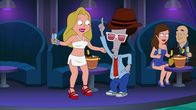 American Dad! – Vorne, l-r: Hayley, Roger