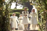 Paradise Hills – (v.l.n.r.) Chloe (Danielle Macdonald); Yu (Awkwafina); Amarna (Eiza González); Uma (Emma Roberts)