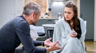 Sturm der Liebe – Maxi (Katharina Scheuba, r., Sven Waasner, l.) weiß nicht, wie sie Henry nach ihrer Aktion überhaupt noch in die Augen sehen soll.