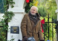 Alle unter eine Tanne – Robert Berger (Michael Gwisdek) steht ein turbulentes Weihnachtsfest ins Haus.