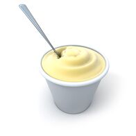 Markt – Vanilla sundae ice-cream on a porcelain goblet