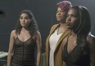 Star – (v.l.n.r.) Simone (Brittany O'Grady); Carlotta (Queen Latifah); Alexandra (Ryan Destiny)