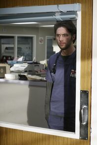 Scrubs - Die Anfänger – Während der Arbeit sieht J.D. (Zach Braff) merkwürdige Kreaturen ...
