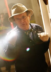 Navy CIS – Sucht nach Hinweisen am Tatort: Ducky (David McCallum) ...