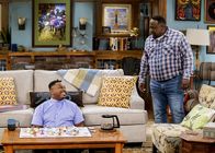 The Neighborhood – Marty Butler (Marcel Spears, l.); Calvin Butler (Cedric the Entertainer, r.)