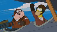 Family Guy – Verbringen eine besondere Zeit zusammen: Homer (r.) und Peter (l.) ...