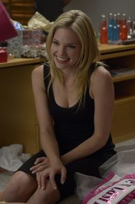Girls' Night Out – McKenzie (Mackenzie Mauzy)