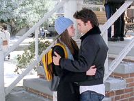 Gilmore Girls – Alexis Bledel (Lorelai 'Rory' Leigh Gilmore), Milo Ventimiglia (Jess).