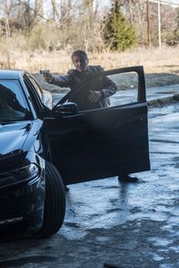 Backtrace – Det. Sykes (Sylvester Stallone)
