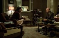 Counterpart – Emily (Olivia Williams, l.); Howard (J.K. Simmons, r.)