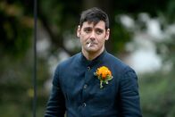 Rachels Hochzeit – Kieran (Mather Zickel) findet Kym gar nicht so unausstehlich, wie alle anderen behaupten.