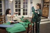 Last Man Standing – Last Man Standing Sklavenhalter - Renaming Boyd's School Staffel 3, Episode 14 Zur Modezarin geboren: Molly Ephraim als Mandy Baxter, Kaitlyn Dever als Eve Baxter