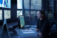 The Capture – The Capture Staffel 1 Folge 3 Unstimmigkeiten beim Überprüfen der Videobeweise: Holliday Grainger als DI Rachel Carey