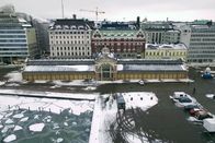 Im Bauch von ... – FinnInnen sind FeinschmeckerInnen und die Vanha Kauppahalli, die Alte Markthalle in Helsinki, ist ihr Tempel