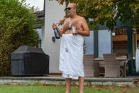 Hubert und Staller – Yazid (Hannes Ringlstetter) hat sich den Nachmittag mit seiner Ex etwas anders vorgestellt.
