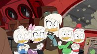 DuckTales – L-R: Dewey Duck, Webbigail Vanderquack, Della Duck, Louie Duck, Huey Duck