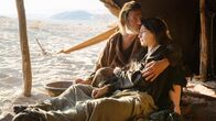 40 Tage in der Wüste – The Father (Ciarán Hinds), The Mother (Ayelet Zurer)