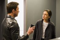 FBI: Most Wanted – Supervisory Special Agent Remy Scott (Dylan McDermott, l.); Special Agent Kristin Gaines (Alexa Davalos, r.)