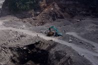 Risiko Vulkan - Der Feuerberg von Java – Abbau von Kies, Erde und Lavagestein im Gendoltal am Vulkan Merapi