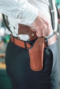 Police Python 357 – Der Colt Python, ein sechsschüssiger Revolver im Kaliber 357 Magnum, ist Namensgeber des kultigen Polizeithrillers "Police Python 357" von Alain Corneau.