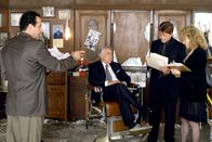 Monk – (v.li.) Tony Shalhoub (Adrian Monk), Phillip Baker Hall (Salvatore Lucarelli), Lochlyn Munro (Fat Tony Lucarelli), Bitty Schram (Sharona Fleming).