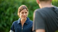 Freitag im Ersten: Praxis mit Meerblick – Die selbstbewusste Architektin Amelie (Katrin Heß) muss bei Max ein Modell abholen.
