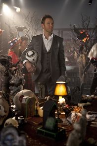 Community – Halloween am Greendale College: Jeff (Joel McHale) ...