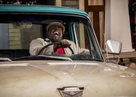 The Neighborhood – Calvin Butler (Cedric the Entertainer)