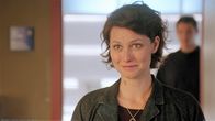 SOKO Stuttgart – Emotionaler Wendepunkt: Für Kommissarin Nele Becker (Nina Siewert) ist es an der Zeit, eine schwere Entscheidung zu treffen. Dabei steht das gesamte Team hinter ihr.