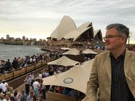 Australien-Saga – Christopher Clark vor der Oper in Sydney.
