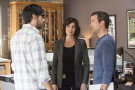 Navy CIS: New Orleans – Kann Kellan Falk (David Clayton Rogers, l.) Brody (Zoe McLellan, M.) und Lasalle (Lucas Black, r.) bei den Ermittlungen in ihrem aktuellen Fall weiterhelfen?