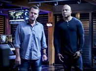 Navy CIS: L.A. – "Asesinos" -- Pictured: Chris O\'Donnell (Special Agent G. Callen) and LL COOL J (Special Agent Sam Hanna). The NCIS team attempts to locate Mosley after she murders a cartel hitman and goes off the grid, on NCIS: LOS ANGELES, Sunday, Nov. 4 (9:00-10:00 PM, ET/PT) on the CBS Television Network. Photo: Monty Brinton/CBS Ã?