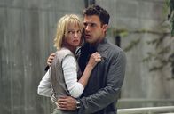Paycheck - Die Abrechnung – Rachel Porter (Uma Thurman, l.); Michael Jennings (Ben Affleck, r.)