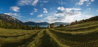 Heimatleuchten – Panorama Steinbach am Attersee