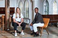 deep und deutlich – deep und deutlich. Eine NDR Talk Show Svenja Kellershohn und Tarik Tesfu führen zusammen durch "deep und deutlich. Eine NDR Talk Show".