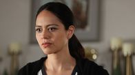 The Rookie – Für Lopez (Alyssa Diaz) steht viel auf dem Spiel. Sie braucht belastendes Material, um ihren Mann aus den Fängen eines Gangsters zu befreien. Doch dadurch setzt sie den Mann, den sie liebt, enormen Gefahren aus.