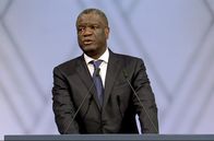 Kongo: Im Reich der Stille – „Mein Land gehört zu den reichsten weltweit und dennoch gehört mein Volk zu den ärmsten weit und breit“, sagte Denis Mukwege am 10. Dezember 2018 in Oslo anlässlich der Verleihung des Friedensnobelpreises.