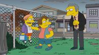 Die Simpsons – (v.l.n.r.) Martin, Nelson, Moe