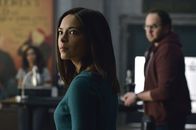 Beauty and the Beast – Cat (Kristin Kreuk) und Vincent sind immer noch auf der Suche nach der Bestie, die sich an ihren Schöpfern rächen will. Doch die Zeit rennt ihnen davon, denn Vincent ist nach seiner Verhaftung unauffindbar und nur eine Bestie kann eine andere Bestie töten ...